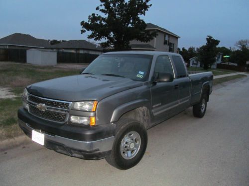 2006 Chevy Silverado LT Heavy Duty 2500 - Locked Engine, image 2