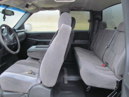 2006 Chevy Silverado LT Heavy Duty 2500 - Locked Engine, image 4