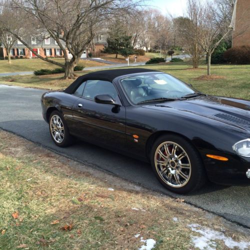 2003 Jaguar XKR Supercharged Convertible 2-Door 4.2L, image 6
