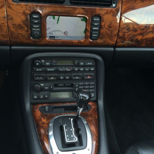 2003 Jaguar XKR Supercharged Convertible 2-Door 4.2L, image 20