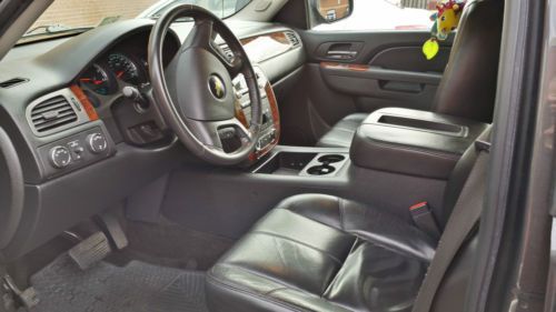 2010 Chevrolet Avalanche LT Crew Cab Pickup 4-Door 5.3L, US $24,499.00, image 2