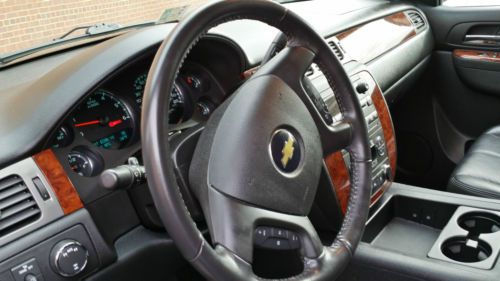 2010 Chevrolet Avalanche LT Crew Cab Pickup 4-Door 5.3L, US $24,499.00, image 3