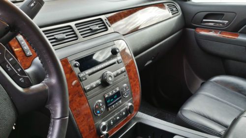 2010 Chevrolet Avalanche LT Crew Cab Pickup 4-Door 5.3L, US $24,499.00, image 4