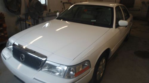 2004 mercury grand marquis ls sedan 4-door 4.6l