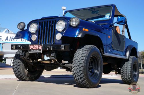 1983 jeep cj7  4x4