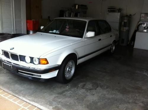 1993 bmw 740il base sedan 4-door 4.0l