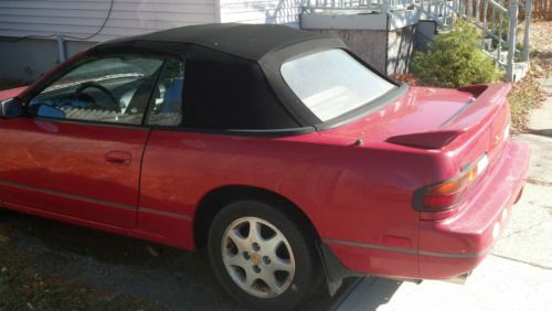 1994 nissan 240sx convertible. great shape very nice car. very rare color!!!