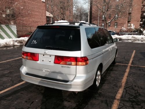 Honda Odyssey 2002, image 2