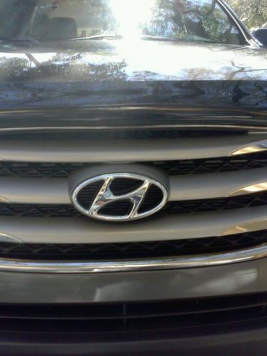 2012 hyundai santa fe gls sport utility 4-door 2.4l