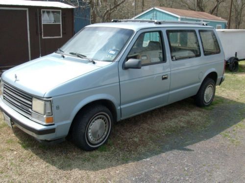 1990 plymouth voyager le mini passenger van 3-door 3.0l