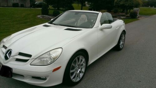2005 white mercedes-benz slk350