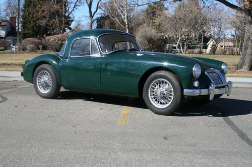 Mga 1600 fixed head coupe body off