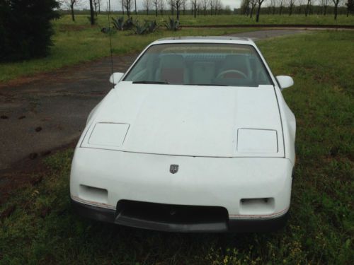 1984 pontiac fiero indy pace car