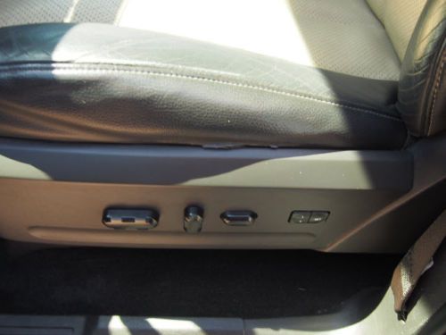 black leather loaded sunroof clean car fax thousands behind book mint condition, US $10,900.00, image 32