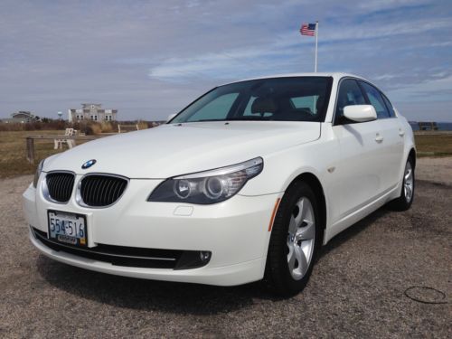 Bmw 528i manual 6-speed immaculate