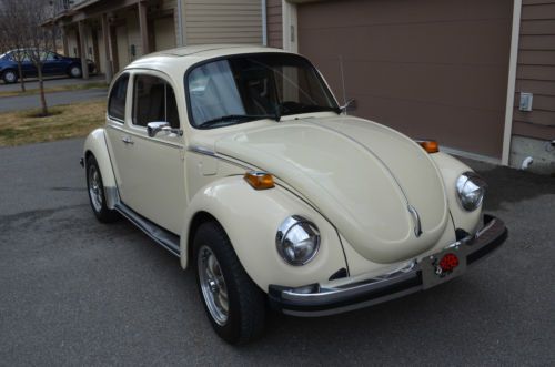 1974 volkswagen super beetle sunroof 2-door