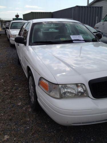 2006 ford crown victoria police interceptor sedan 4-door 4.6l