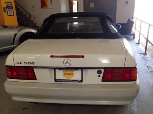 1995 MERCEDES-BENZ 500SL Convertible w/Power Retractable Top Arctic White, image 6