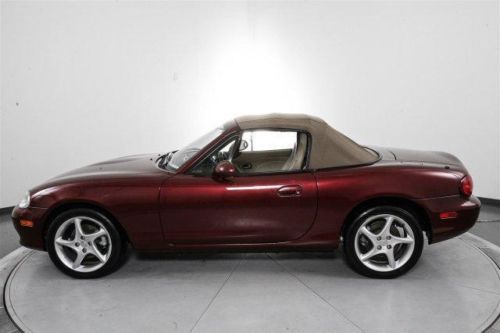 2003 mazda miata special edition with hardtop!