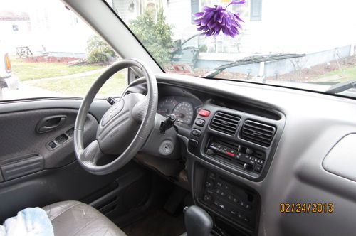 2003 chevrolet tracker zr2 sport utility 4-door 2.5l