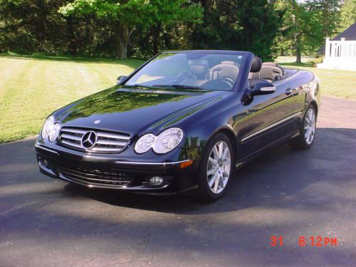 2007 mercedes clk350 convertible  (black)