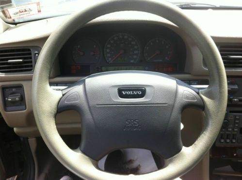1999 Volvo S70 GLT Automatic 4-Door Sedan - All Leather, Olive Green, US $3,100.00, image 6