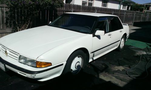 1989 pontiac bonneville sse sedan 4-door 3.8l