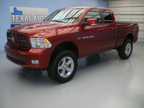 We finance!! 2011 ram 1500 4x4 hemi crew cab leather nav alpine 9k mi texas auto