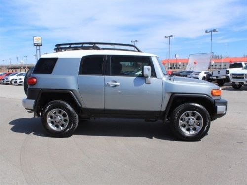 2012 toyota fj cruiser base sport utility 4-door 4.0l