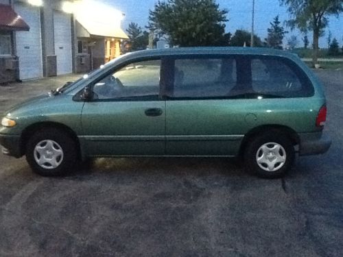 1999 dodge caravan base mini passenger van 4-door 2.4l