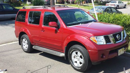 2007 nissan pathfinder se sport utility 4-door 4.0l