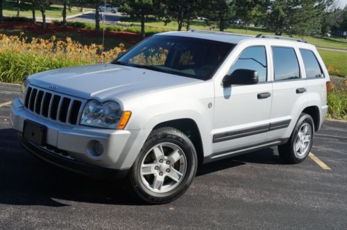 2005 jeep grand cherokee laredo v8 4x4 lowest mileage around no reserve auction!