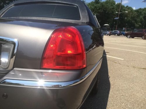 2007 Lincoln Town Car  Picasso Limousine impecable Condition., US $25,000.00, image 11