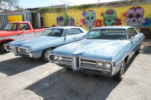 1969 pontiac bonneville/  carbon copy cars