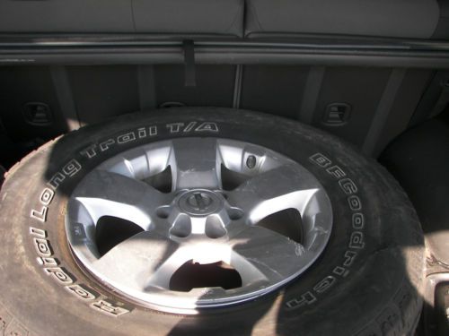 2011 Nissan Xterra PRO-4X Sport Utility 4-Door 4.0L, image 16