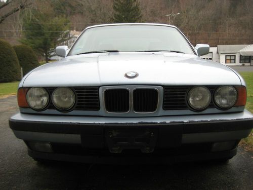 1992 bmw 525i blue