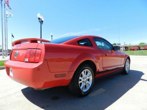 2006 ford mustang v6 deluxe