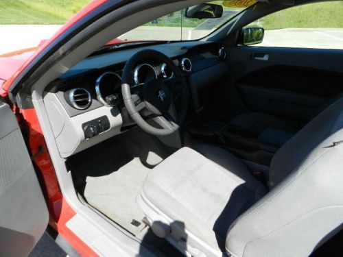 2006 Ford Mustang V6 Deluxe, US $11,990.00, image 5