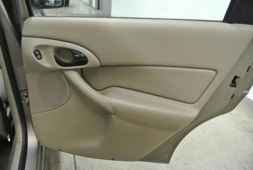 2004 ford focus se