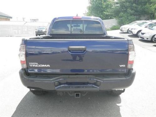 2012 toyota tacoma base