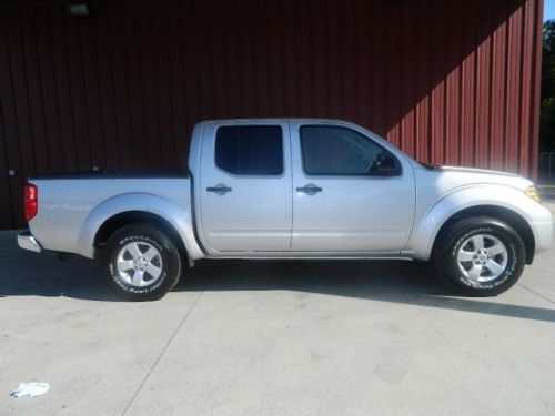 2013 nissan frontier sv