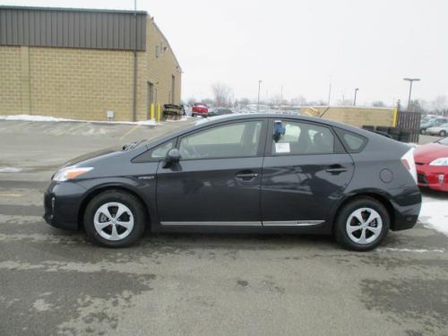 2014 Toyota Prius Three, US $27,009.00, image 4