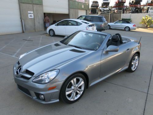 2011 mercedes slk300 slk 300 damaged wrecked rebuildable salvage low reserve !!