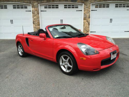 Red 2000 toyota mr2 spyder convertible - 68,000 miles