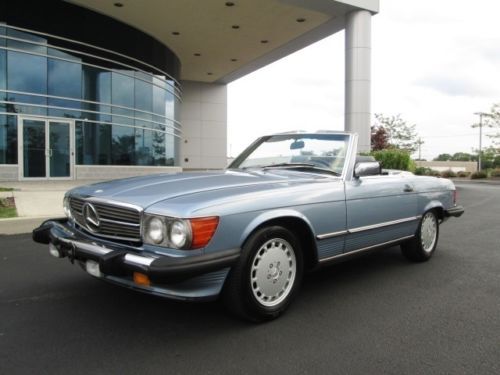 1988 mercedes-benz 560sl low miles 1 owner rare find stunning must see