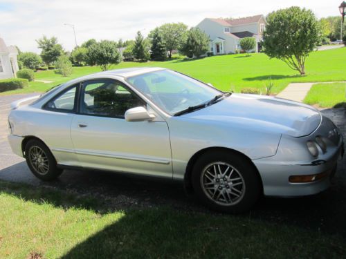 2000 acura integra ls hatchback 3-door 1.8l - automatic