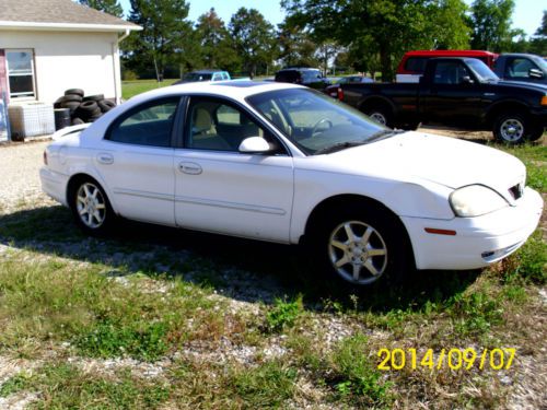 2000 mercury sable, v6 4 door power windows, locks, no reserve, look drive home