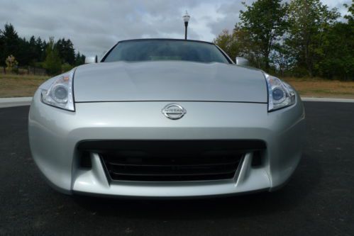 2010 silver Nissan 370z roadster convertible 6 cyl w/ 2,335 miles leather seats, US $30,000.00, image 5
