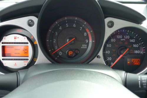 2010 silver Nissan 370z roadster convertible 6 cyl w/ 2,335 miles leather seats, US $30,000.00, image 14