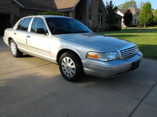 2010 ford crown victoria police interceptor p71 street